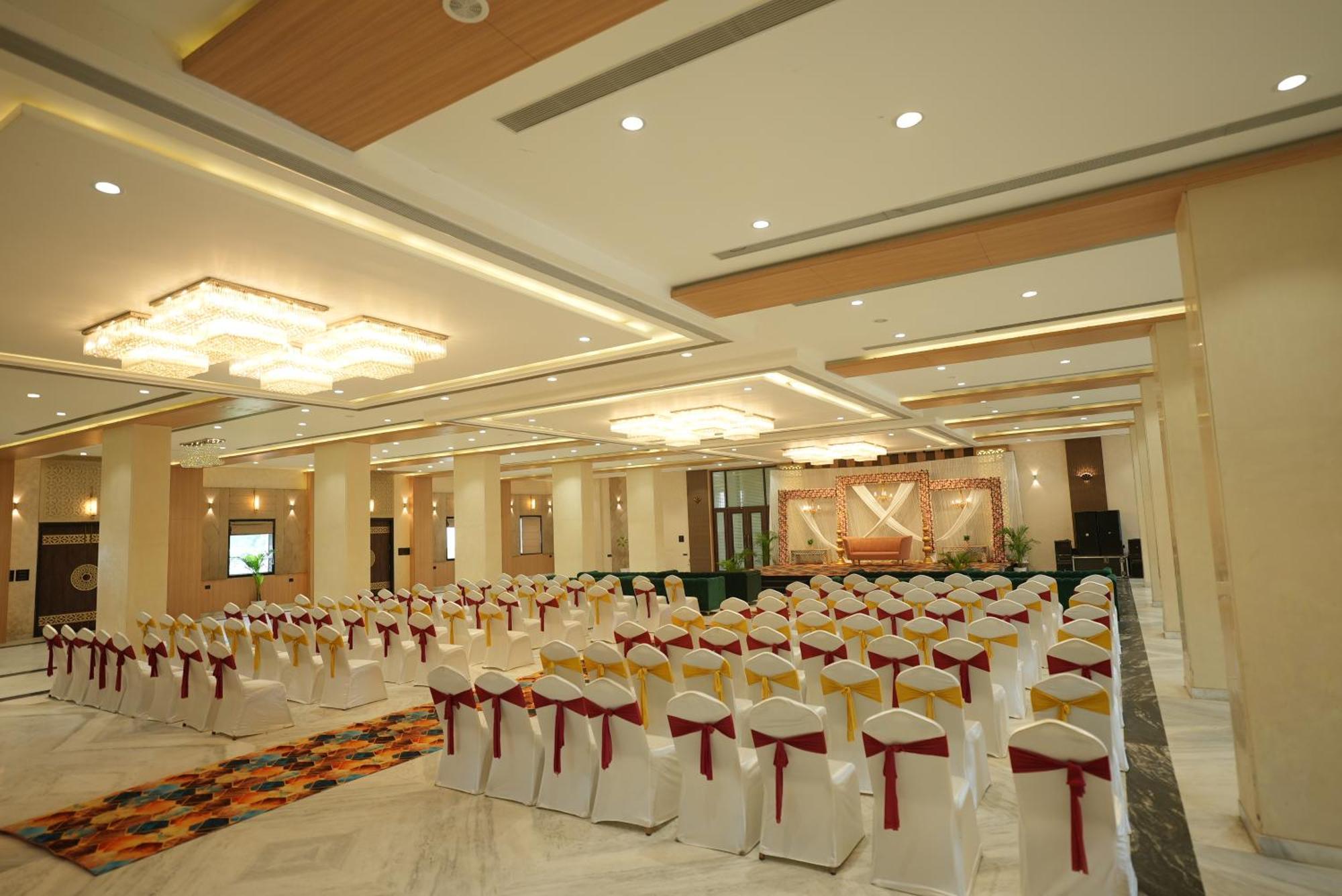 Palak Palace Hotels And Resort Bhopál Kültér fotó