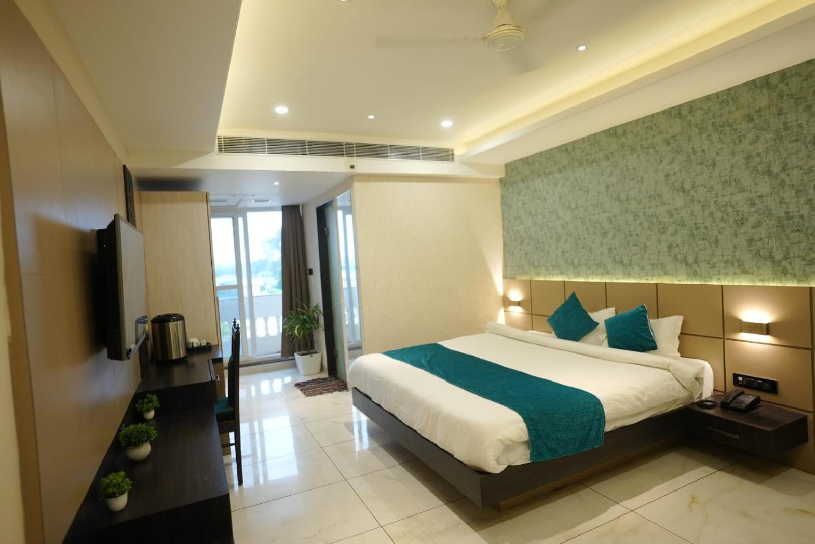 Palak Palace Hotels And Resort Bhopál Kültér fotó